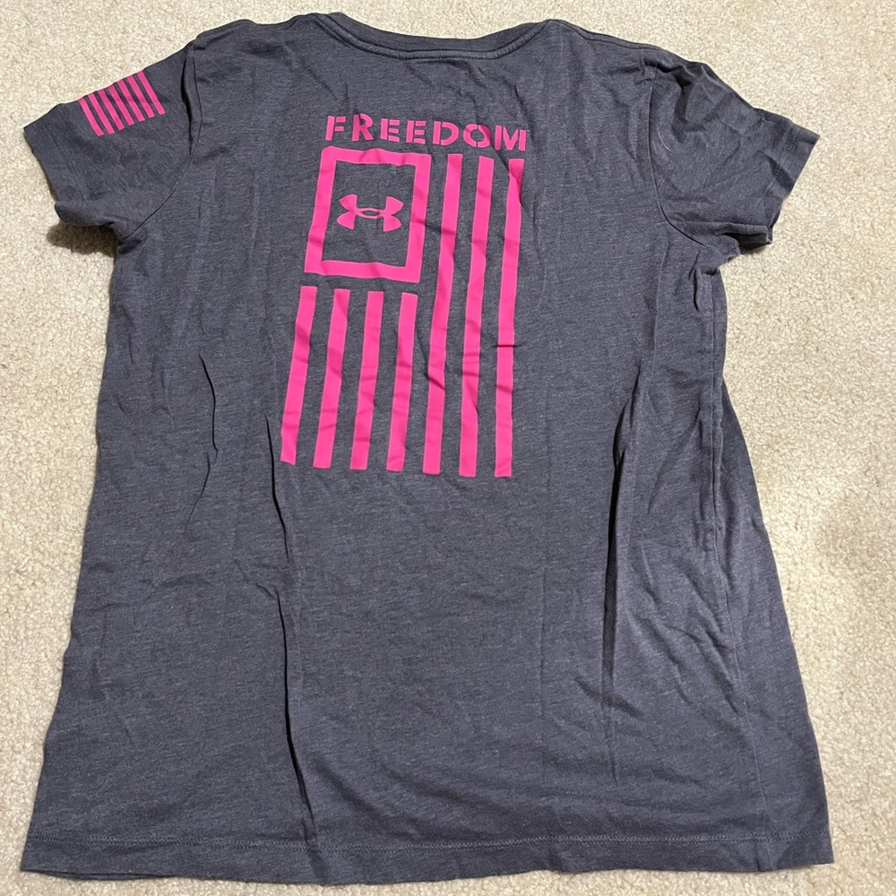 Under armor tee